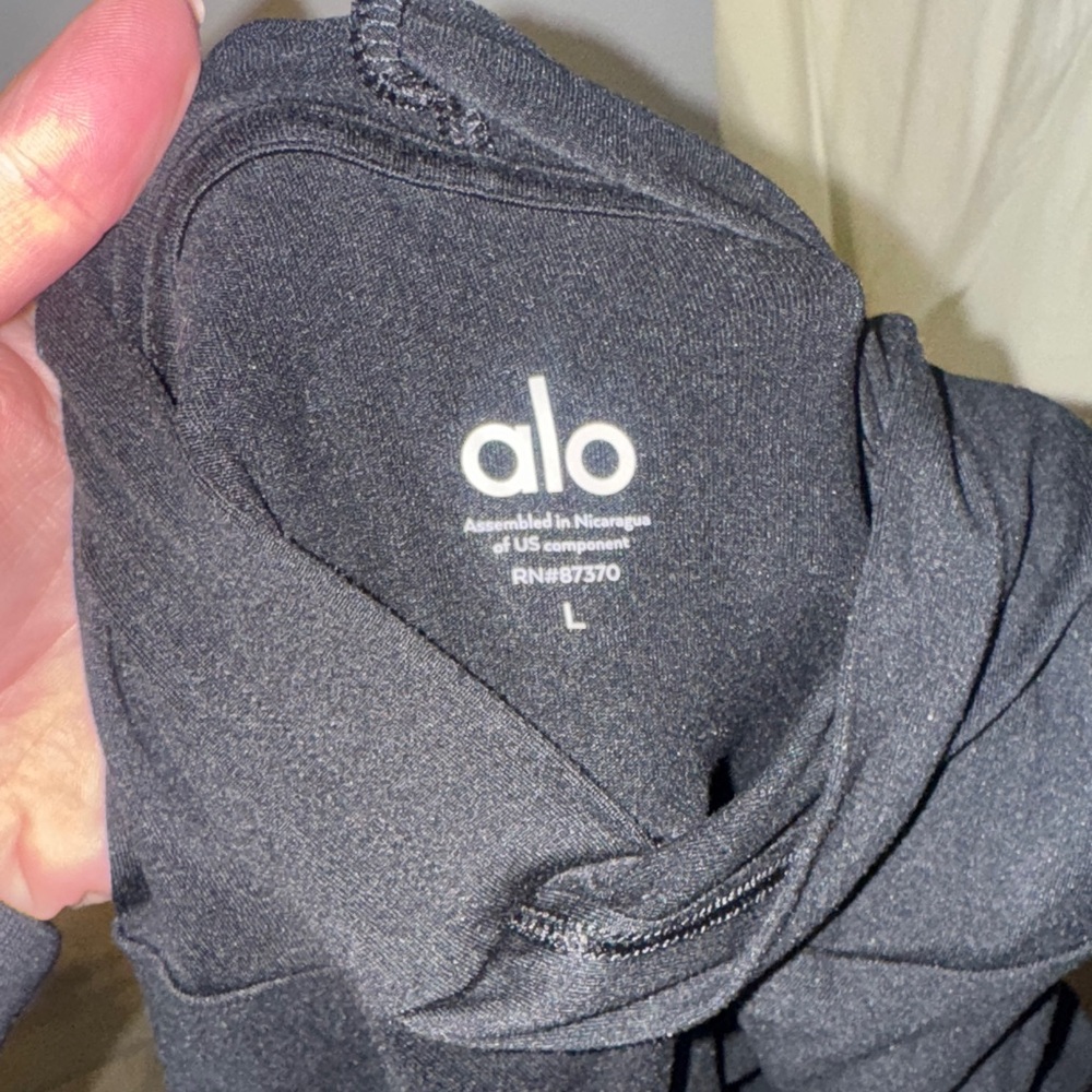 Alo Black men’s hoodie
